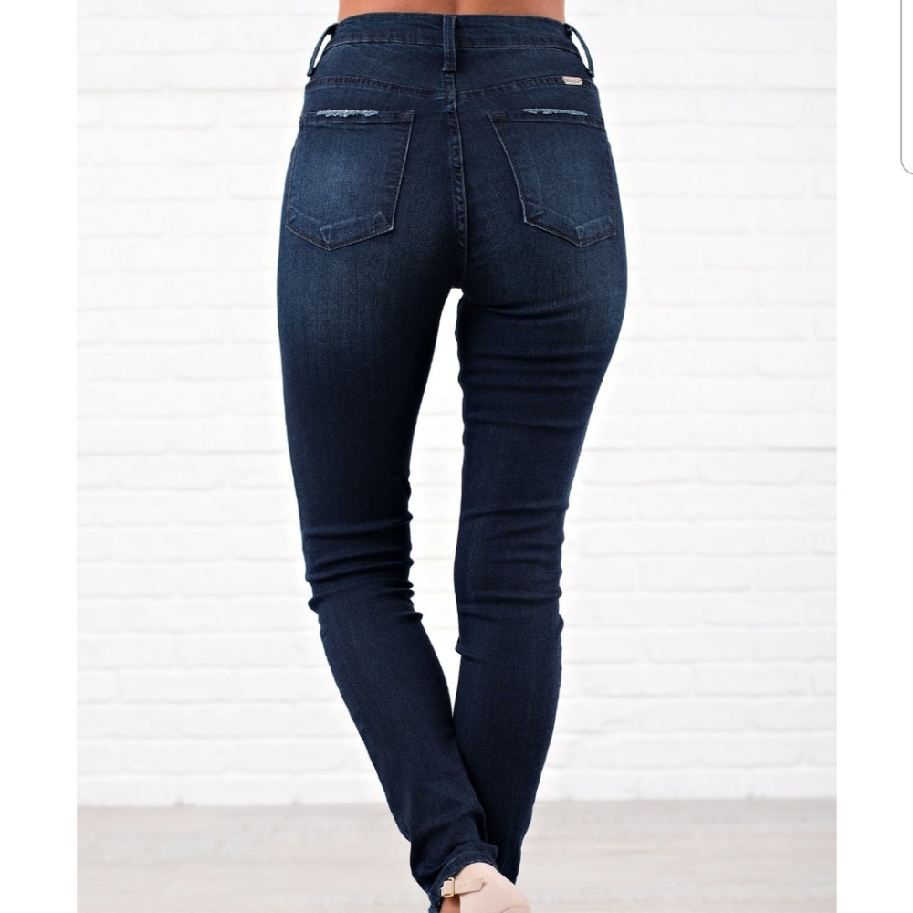 Jeans - Picture 2 of 3
